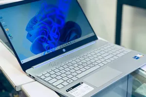 New Laptop HP Stream Notebook 16GB Intel Core I7 SSD 512GB