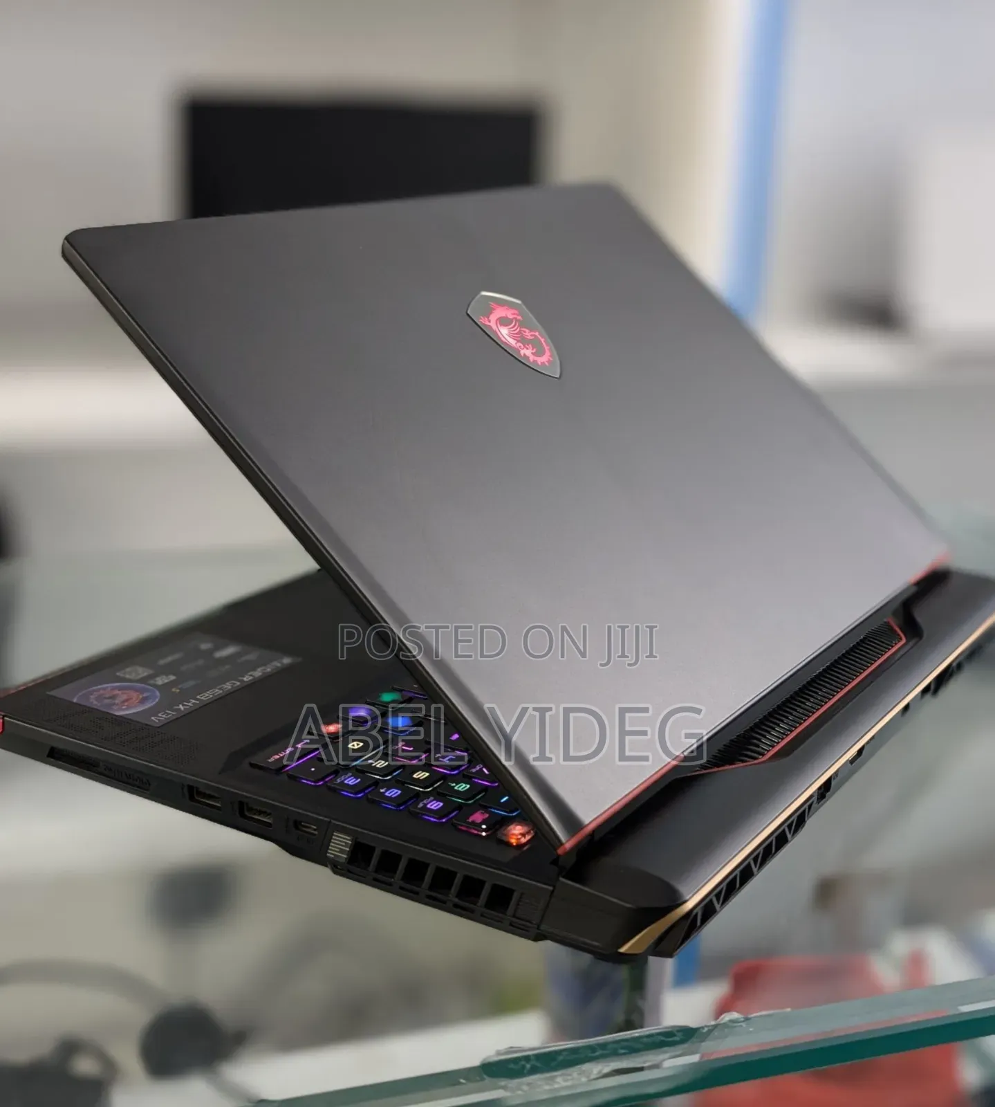 New Laptop MSI Raider GE76 12UGS 32GB Intel Core I9 SSD 1T