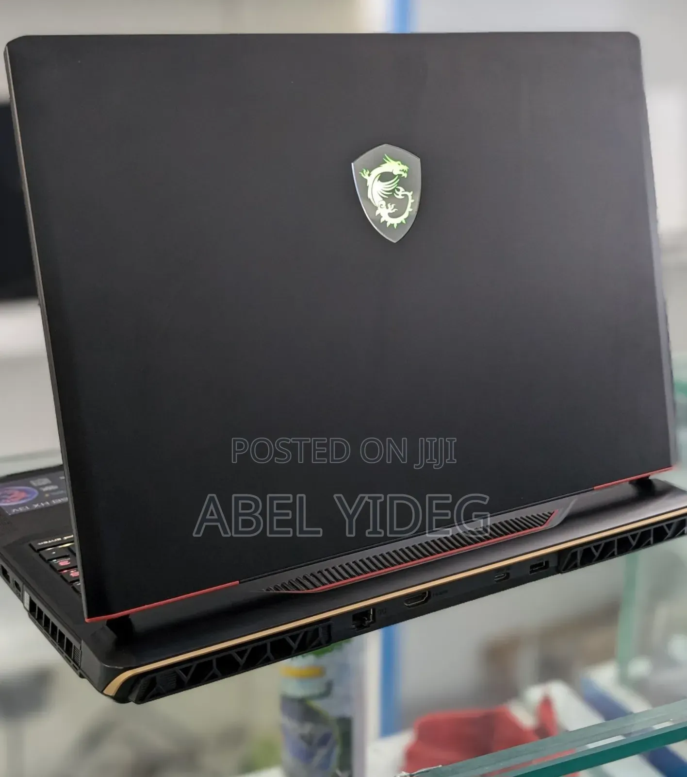 New Laptop MSI Raider GE76 12UGS 32GB Intel Core I9 SSD 1T