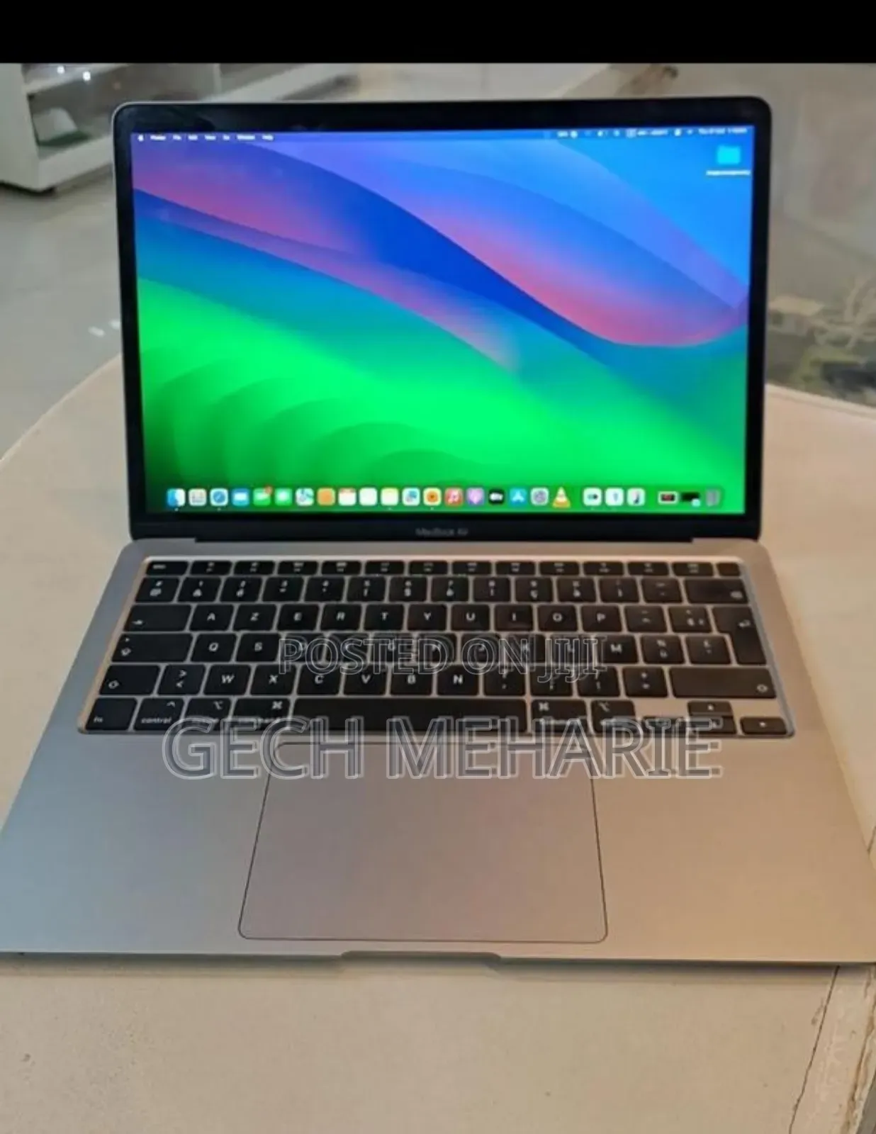 New Laptop Apple MacBook Air 2020 8GB Intel Core i5 SSD 256GB