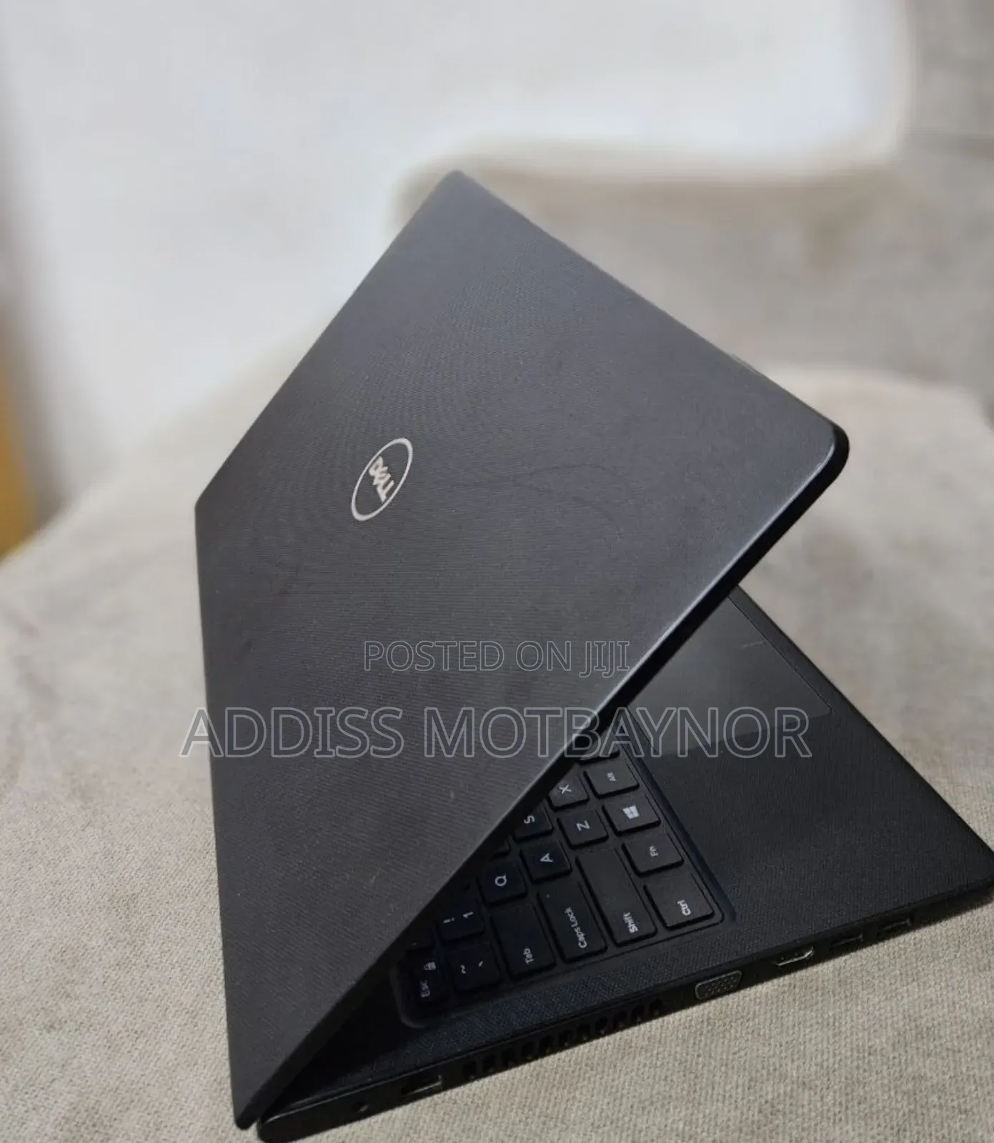 New Laptop Dell Vostro 1015 8GB Intel Core I5 HDD 1T