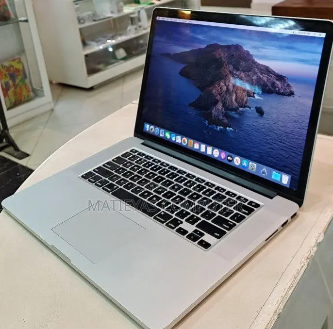New Laptop Apple MacBook 2014 16GB Intel Core I5 SSD 512GB