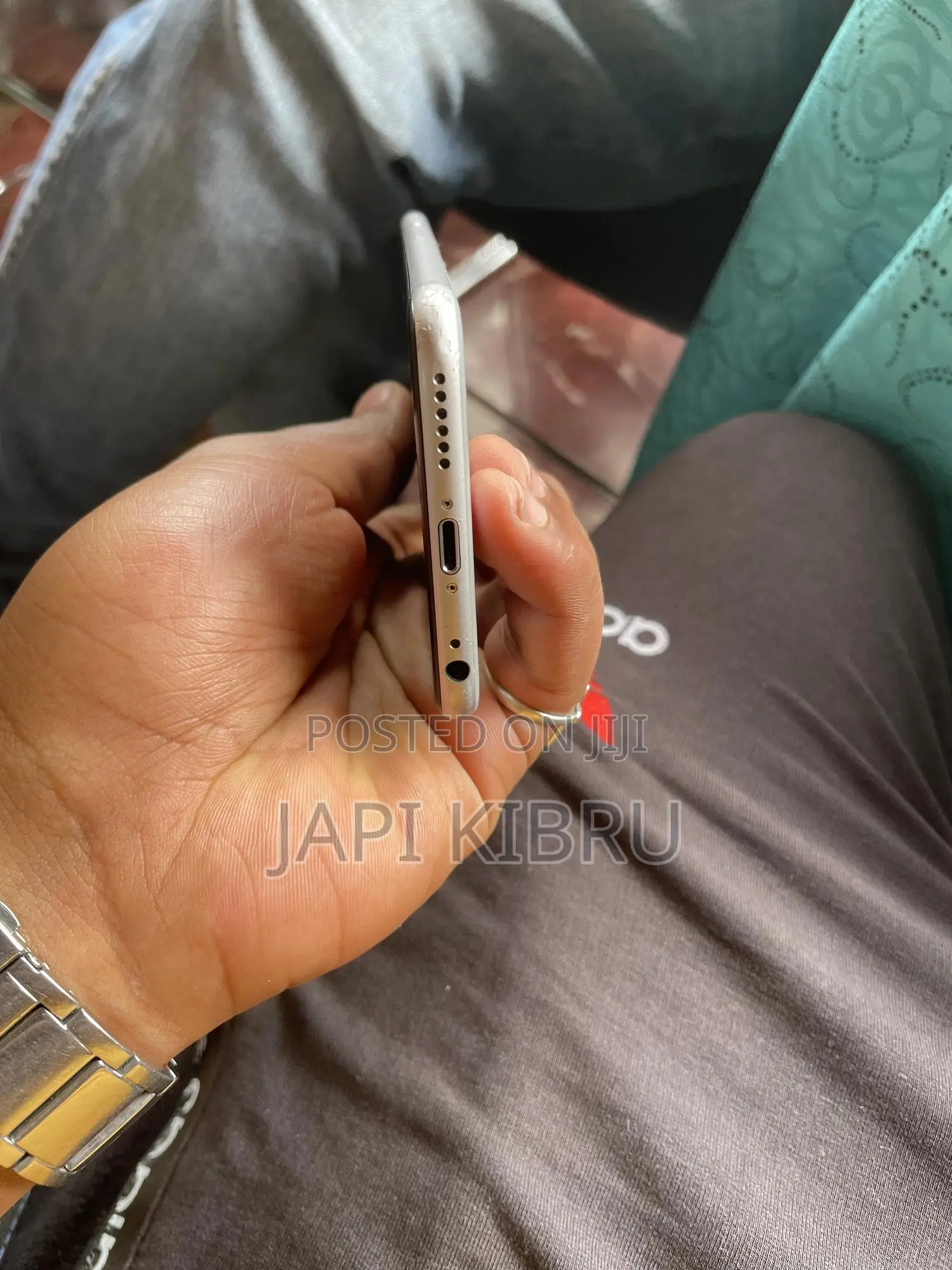 Apple iPhone 6s 32 GB Silver