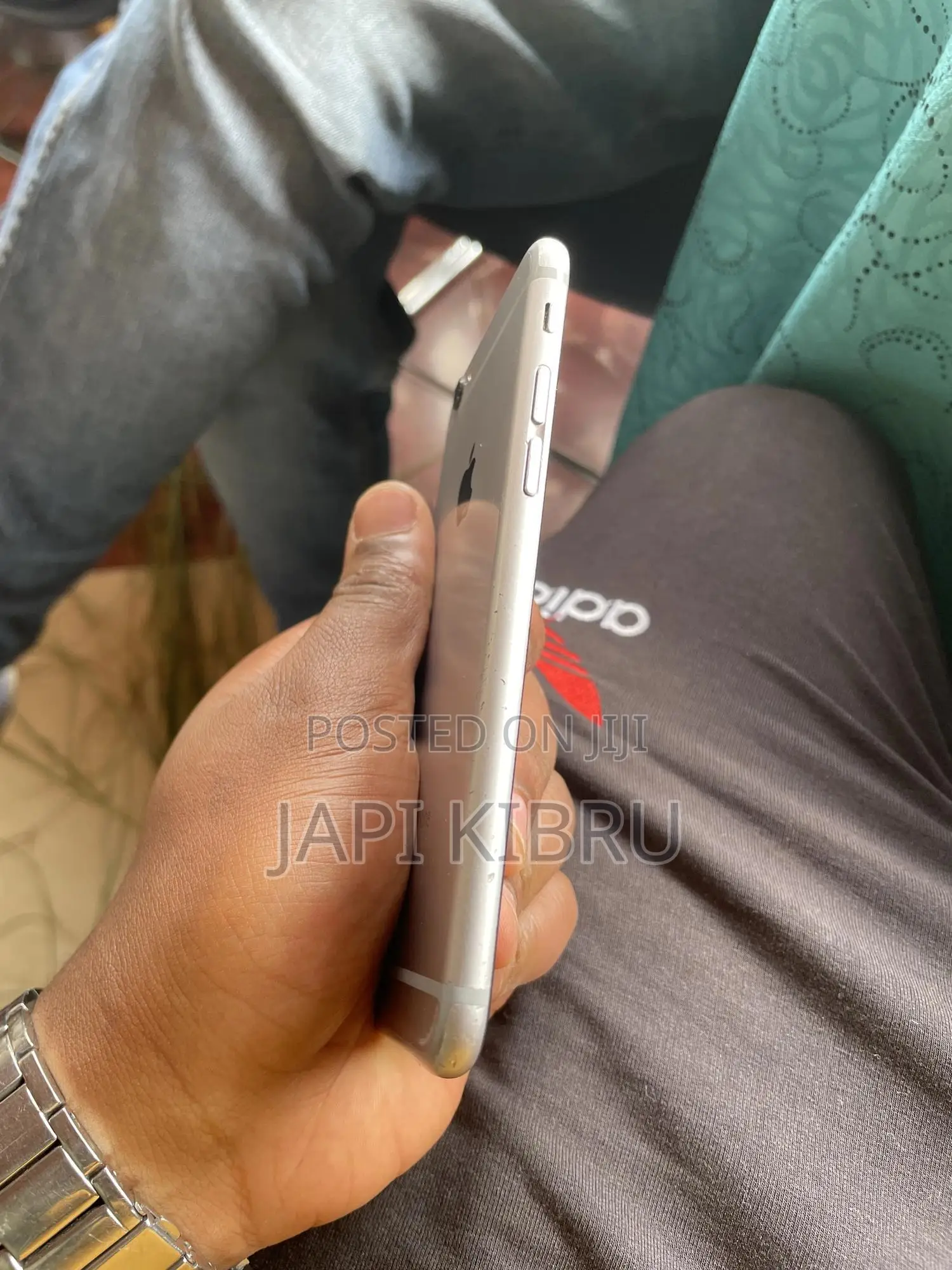 Apple iPhone 6s 32 GB Silver