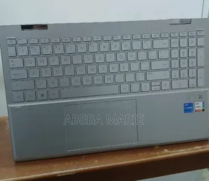 New Laptop HP Pavilion 15 8GB Intel Core I5 SSD 512GB