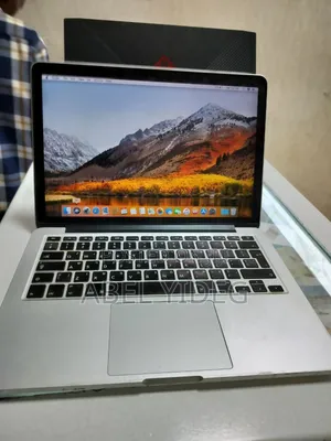 Photo - New Laptop Apple MacBook Pro 2015 8GB Intel Core I5 SSD 256GB