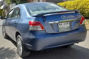 Toyota Yaris 2007 Gray