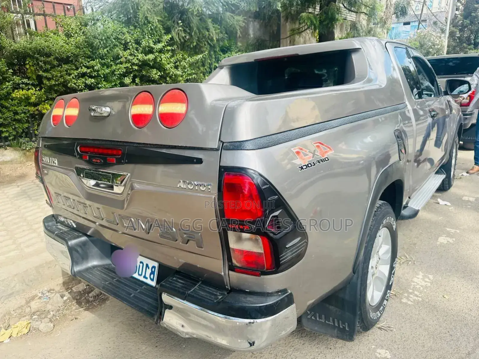 Toyota Hilux 2017 Gray