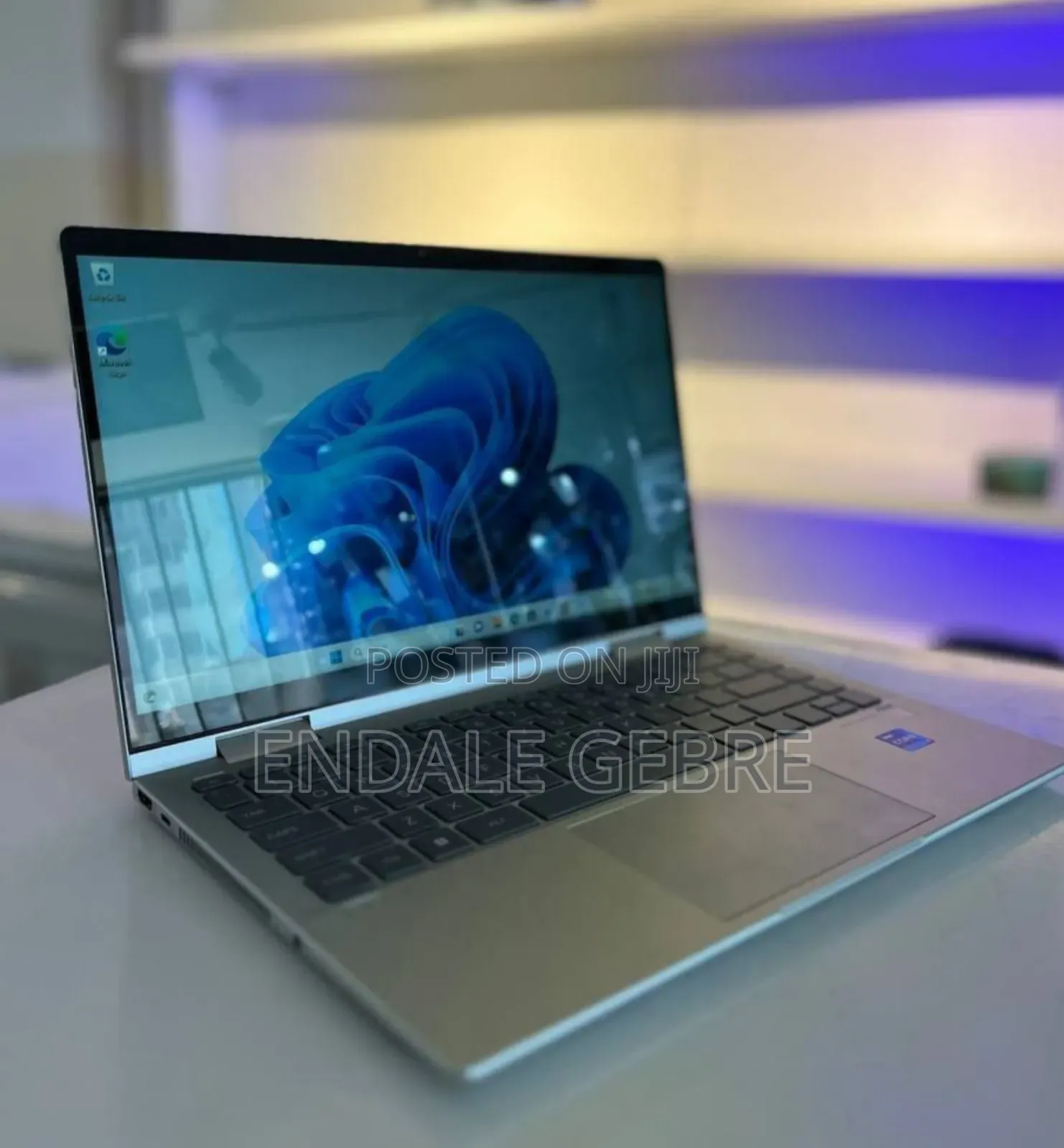 New Laptop HP Envy X360 8GB Intel Core I7 SSD 1T