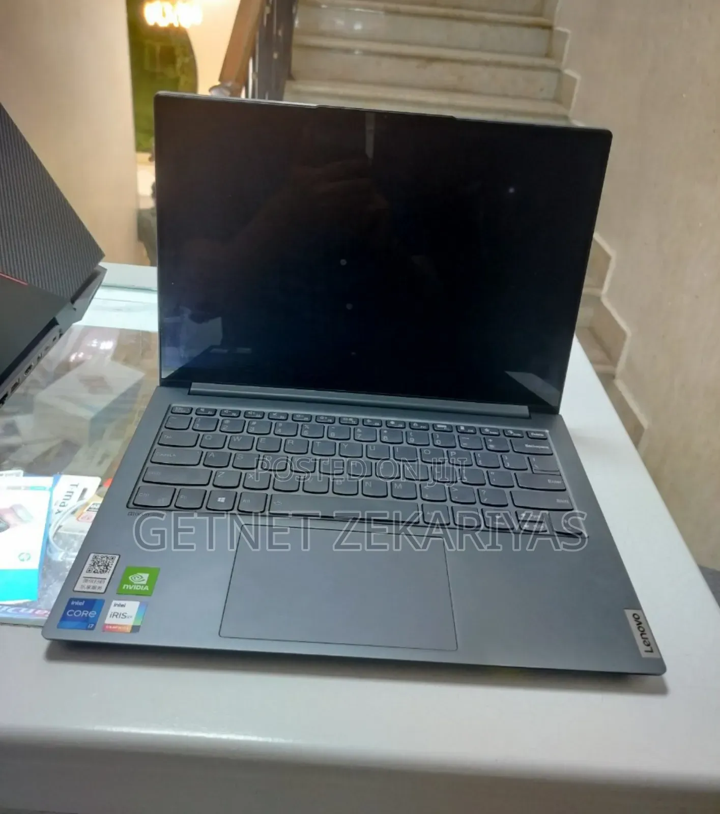 New Laptop Lenovo Yoga 730 16GB Intel Core I7 SSD 512GB