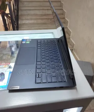 New Laptop Lenovo Yoga 730 16GB Intel Core I7 SSD 512GB