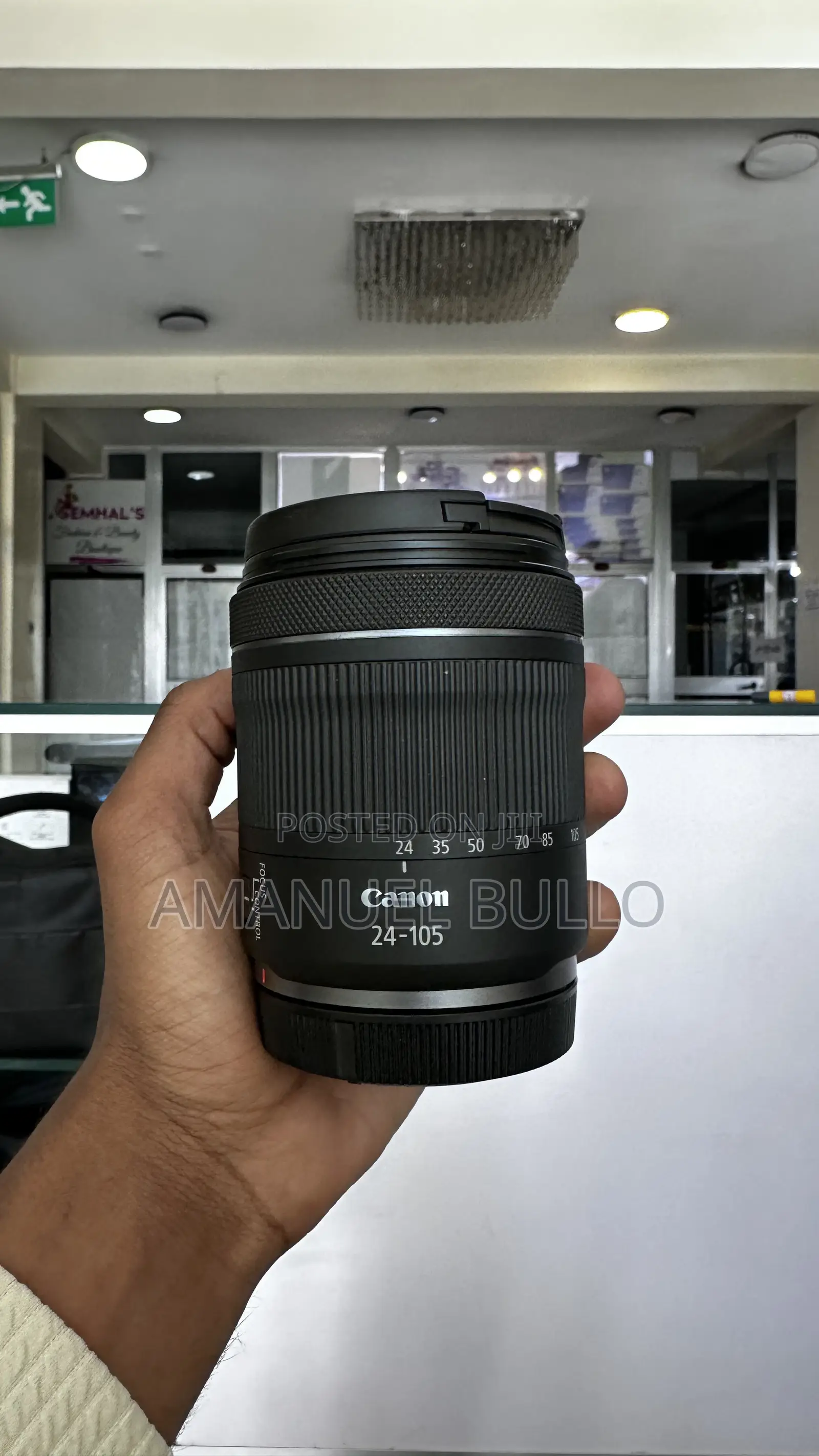 24-105mm Rf Lens Brand New