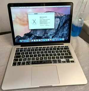 New Laptop Apple MacBook Pro 2015 8GB Intel Core I5 SSD 256GB