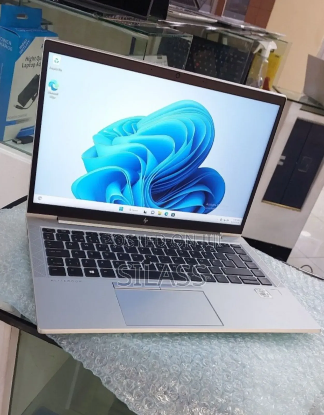 New Laptop HP EliteBook 840 16GB Intel Core I7 SSD 512GB