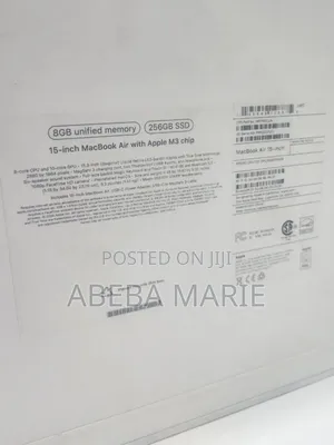 Photo - New Laptop Apple MacBook Air 2024 M3 15-Inch 8GB Apple M3 SSD 256GB