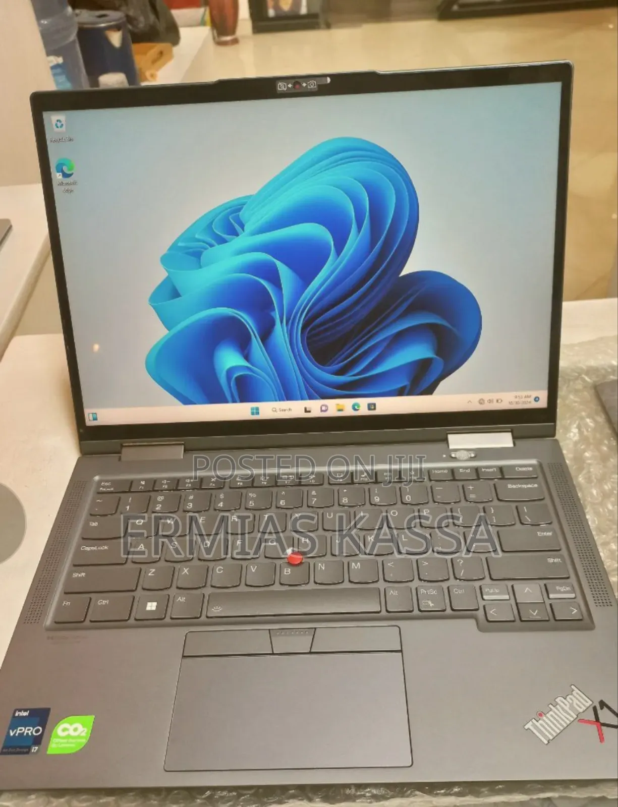 New Laptop Lenovo ThinkPad X1 Yoga Gen 8 32GB Intel Core I7 SSD 512GB