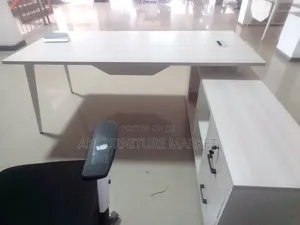 Modern Office Managerial Table
