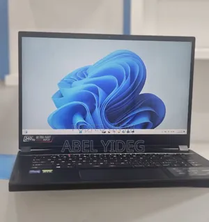 New Laptop MSI GS66 Stealth 10UH 32GB Intel Core I7 SSD 1T