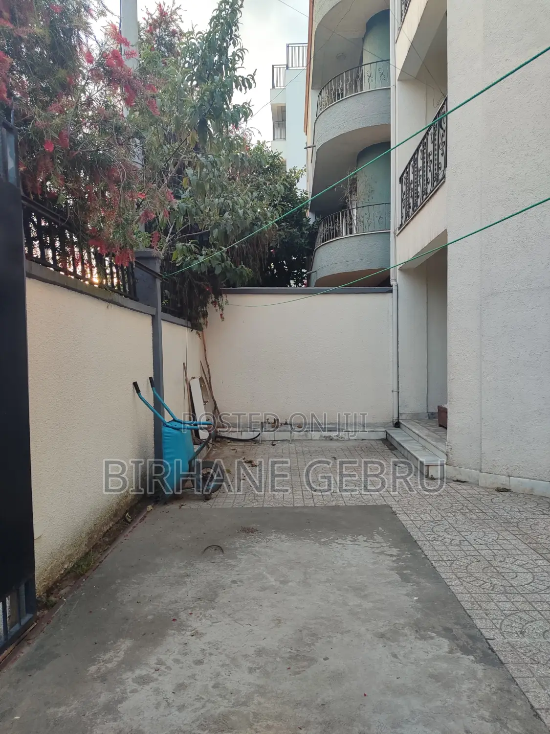 7bdrm House in G+2 House For, Bole for rent