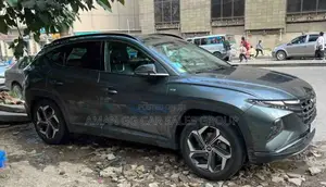 Photo - Hyundai Tucson 2021 Gray