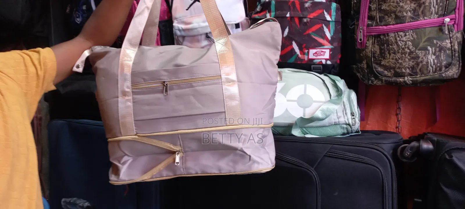 Foldable High Capacity Travel Bags