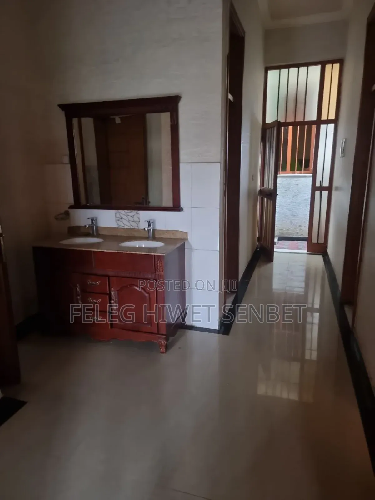 Furnished 5bdrm Villa in Aa, Bole for rent