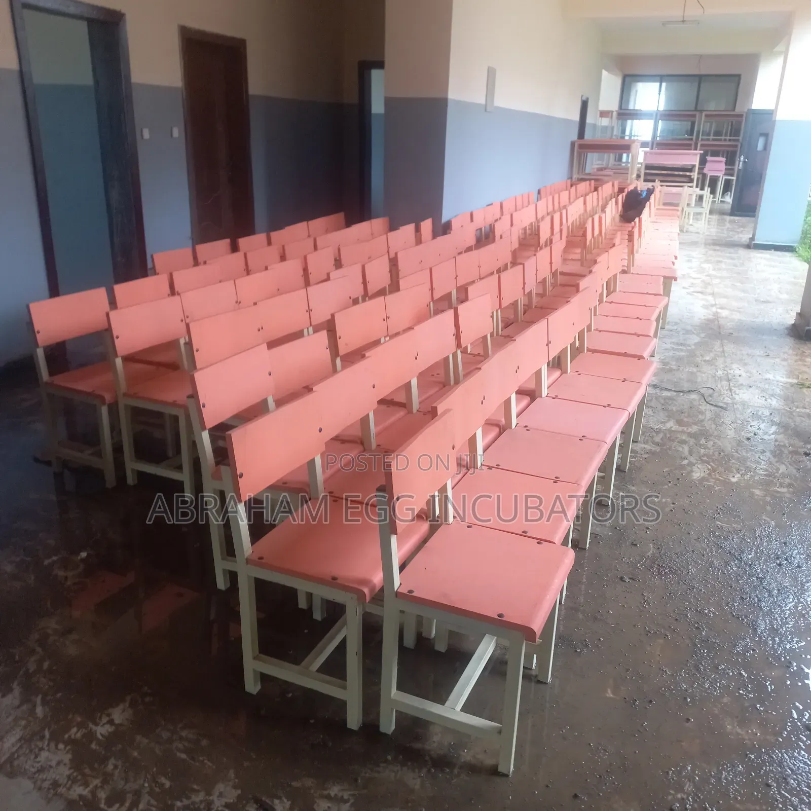 የተማሪዎች ወንበር እና ጠረዼዛ Students Chair Anf Table