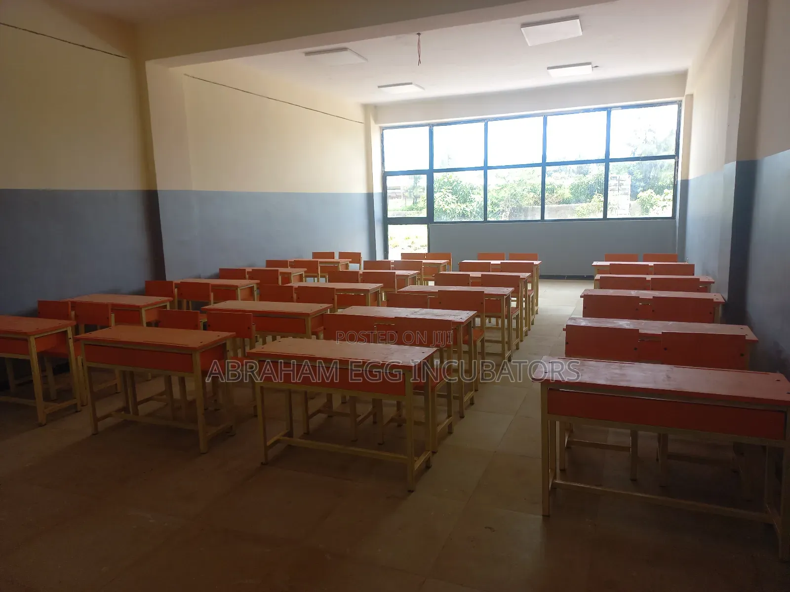 የተማሪዎች ወንበር እና ጠረዼዛ Students Chair Anf Table