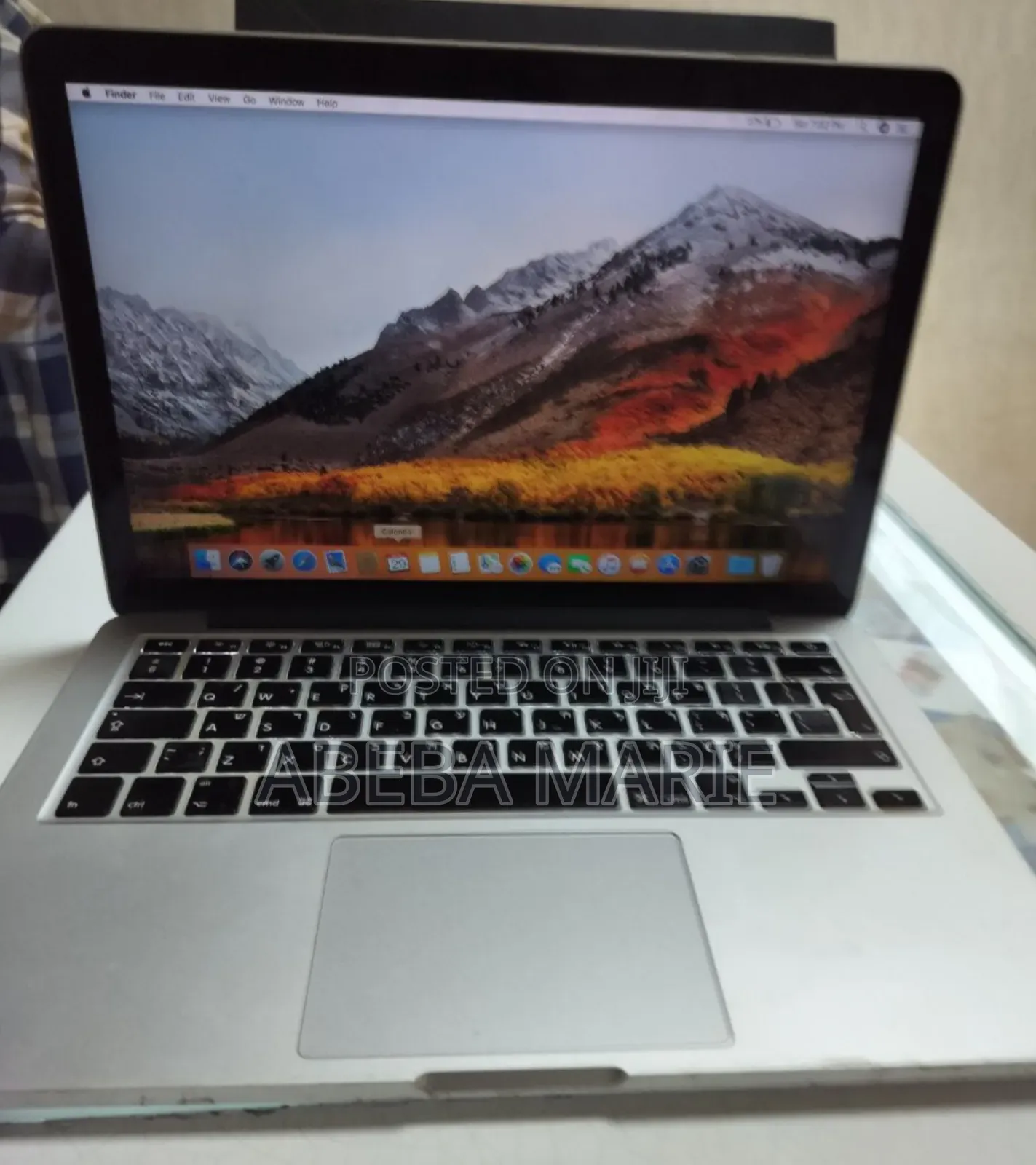 New Laptop Apple MacBook Pro 2015 8GB Intel Core I5 SSD 256GB