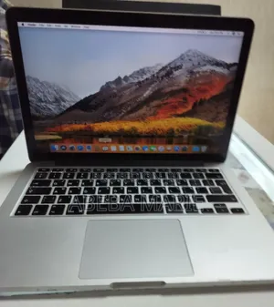 New Laptop Apple MacBook Pro 2015 8GB Intel Core I5 SSD 256GB