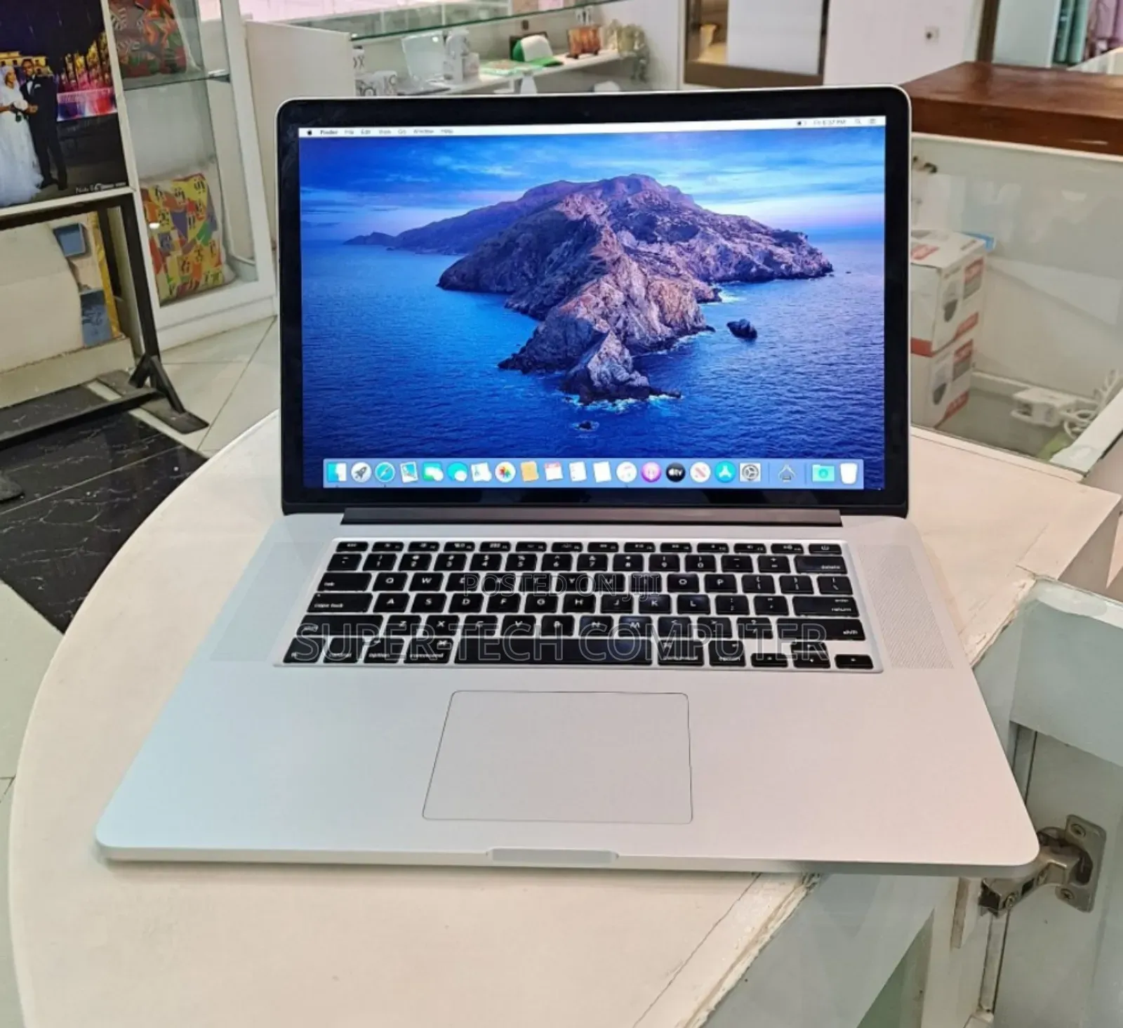 New Laptop Apple MacBook Pro 2013 16GB Intel Core I7 SSD 256GB