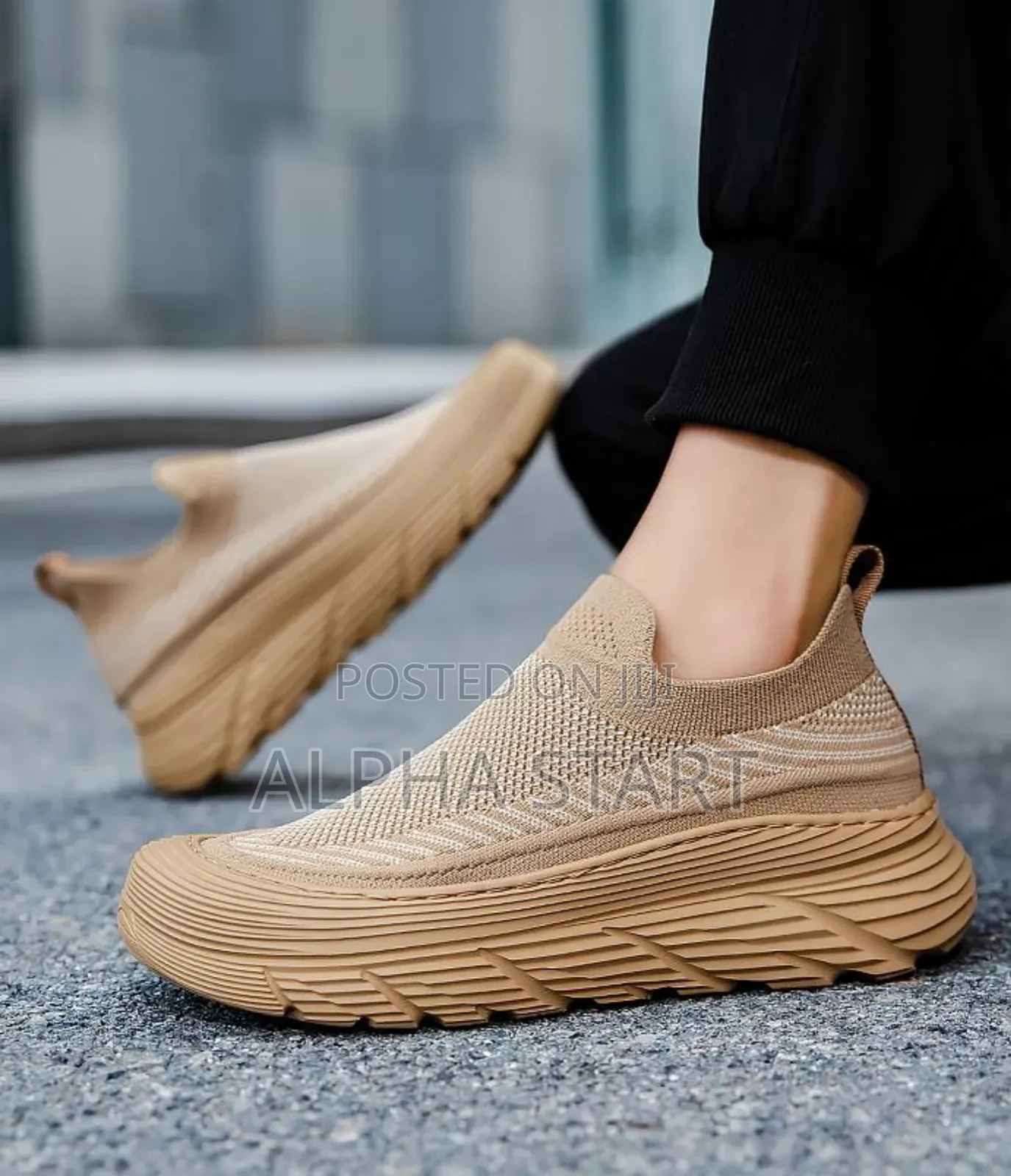 Man's Woven Solid Color High Quality Snaeker