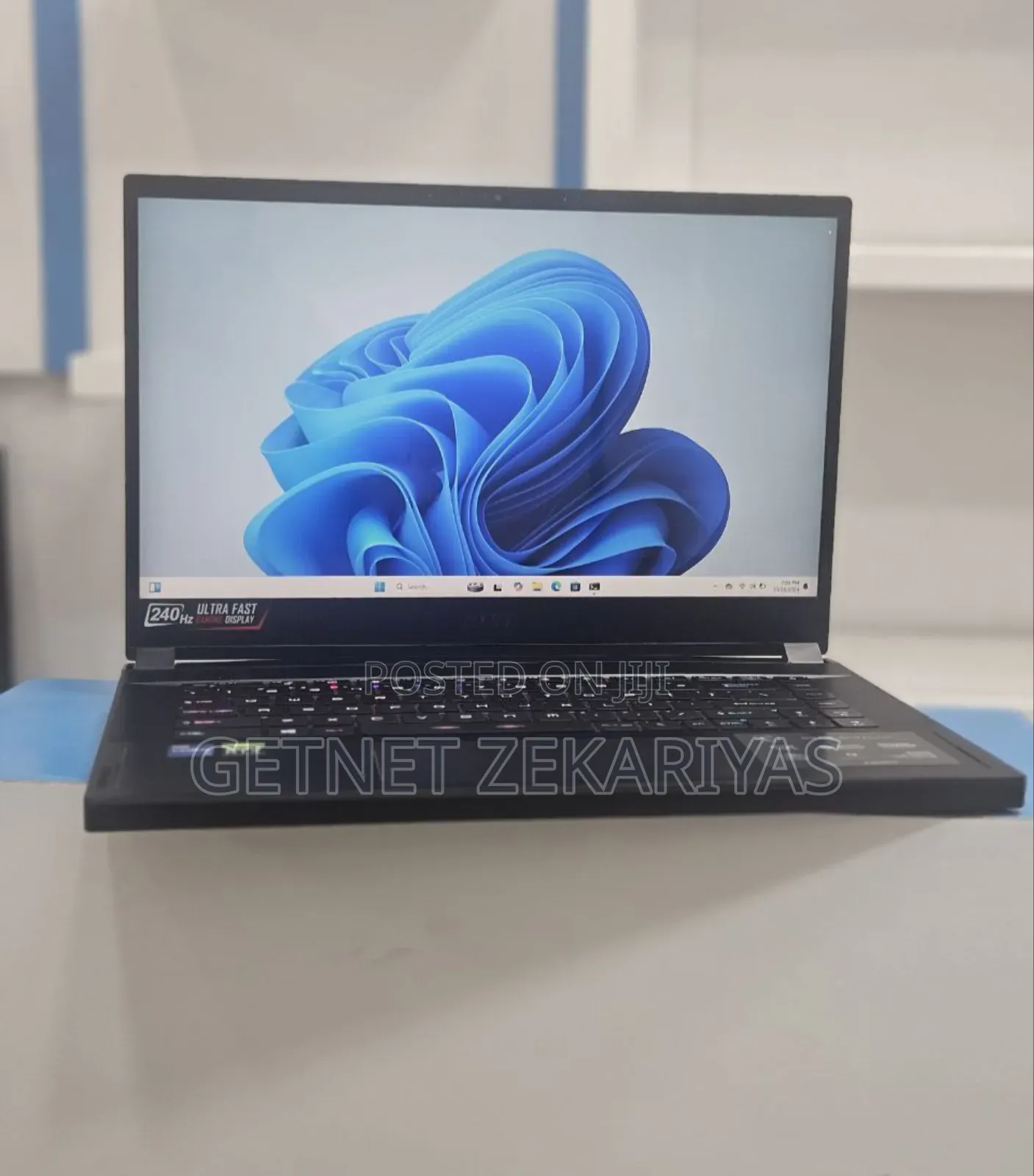 New Laptop MSI GS66 Stealth 10SGS 32GB Intel Core I7 SSD 1T