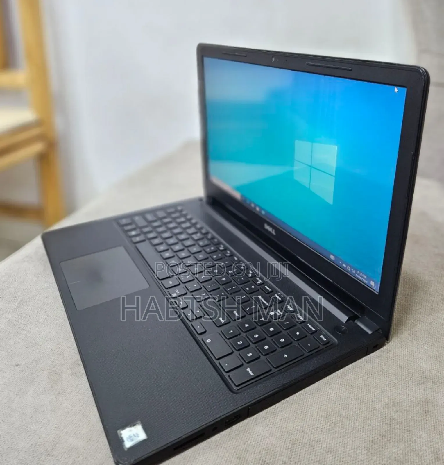 New Laptop Dell Vostro DVCI310 8GB Intel Core I5 HDD 1T