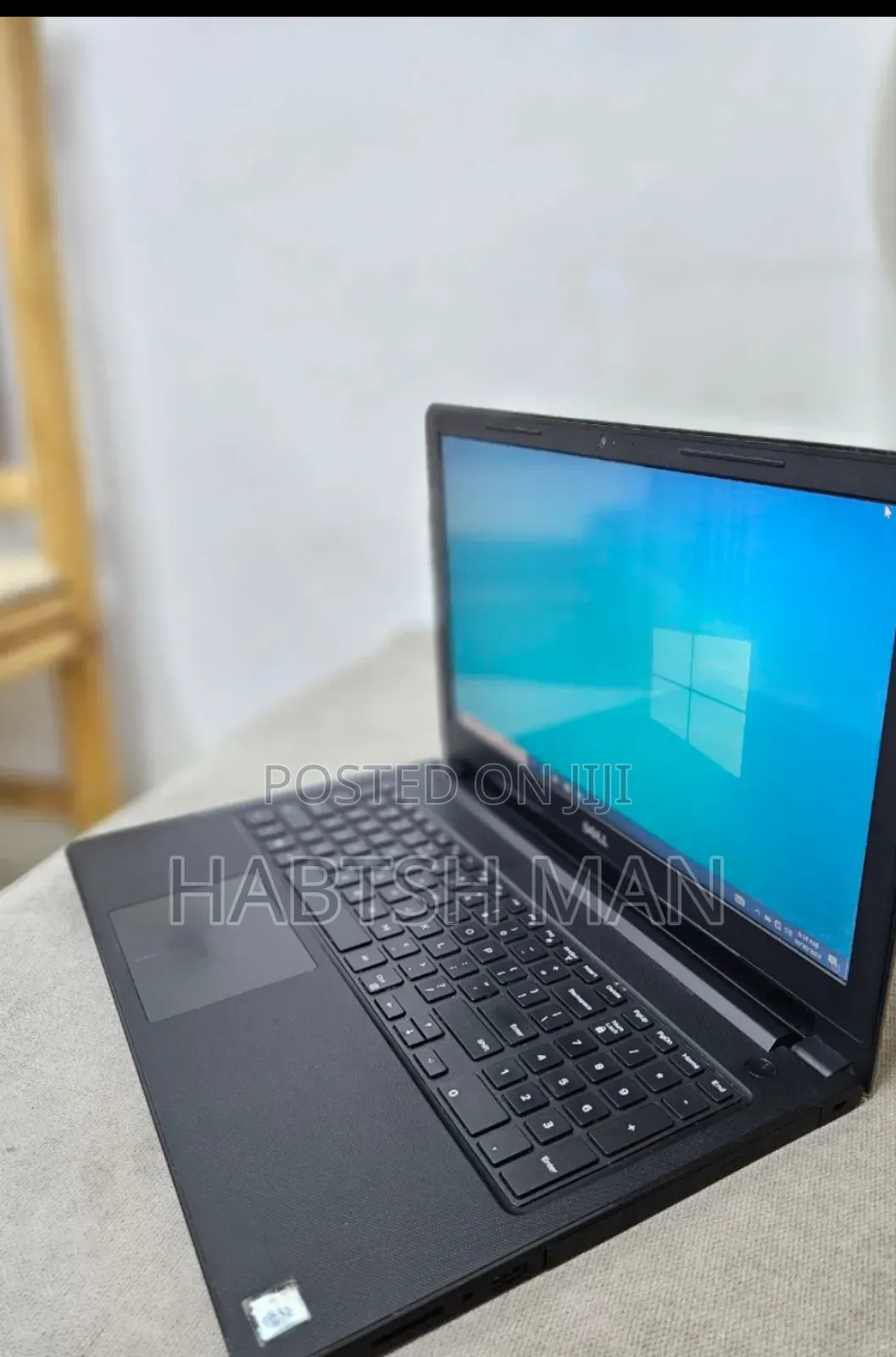 New Laptop Dell Vostro DVCI310 8GB Intel Core I5 HDD 1T