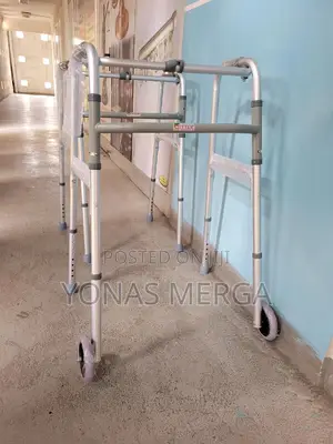Photo - Hospital Walker፸4⁄5walker፲~¿Walker,Elderly Crutch Legs Stool