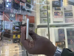 Apple iPhone 7 32 GB Gold