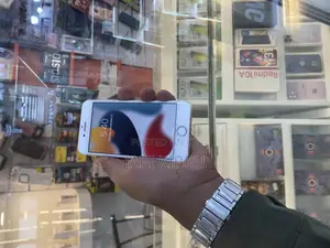 Apple iPhone 7 32 GB Gold