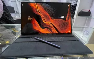 Photo - New Samsung Galaxy Tab S8 Ultra 256 GB Black