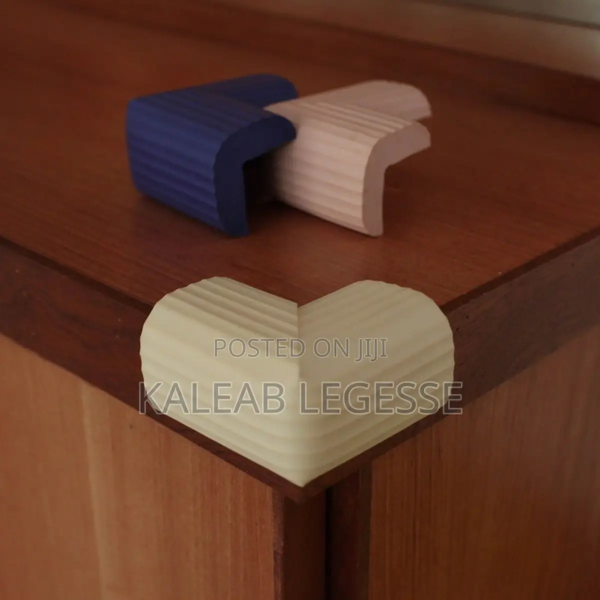 10 ፍሬ የሚይዝ የ ጠርዝ ግጭት የሚከላከል