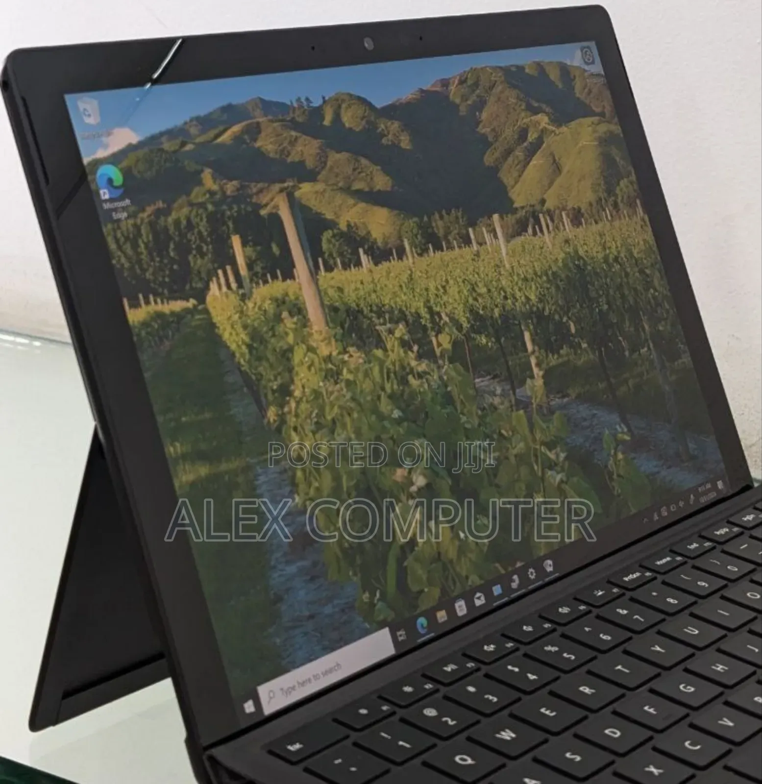 New Laptop Microsoft Surface Pro 7 16GB Intel Core I7 SSD 512GB