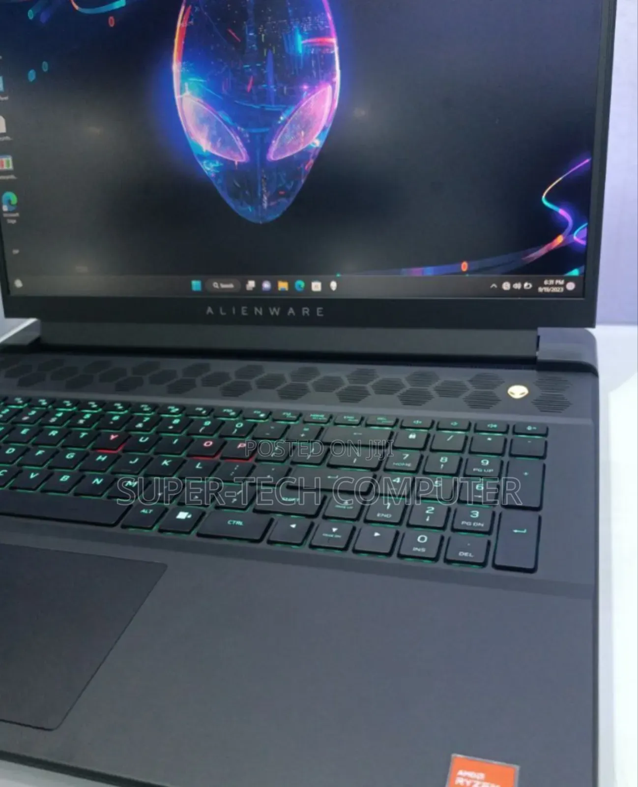 New Laptop Alienware M17x R2 24GB AMD Ryzen 9 SSD 1T