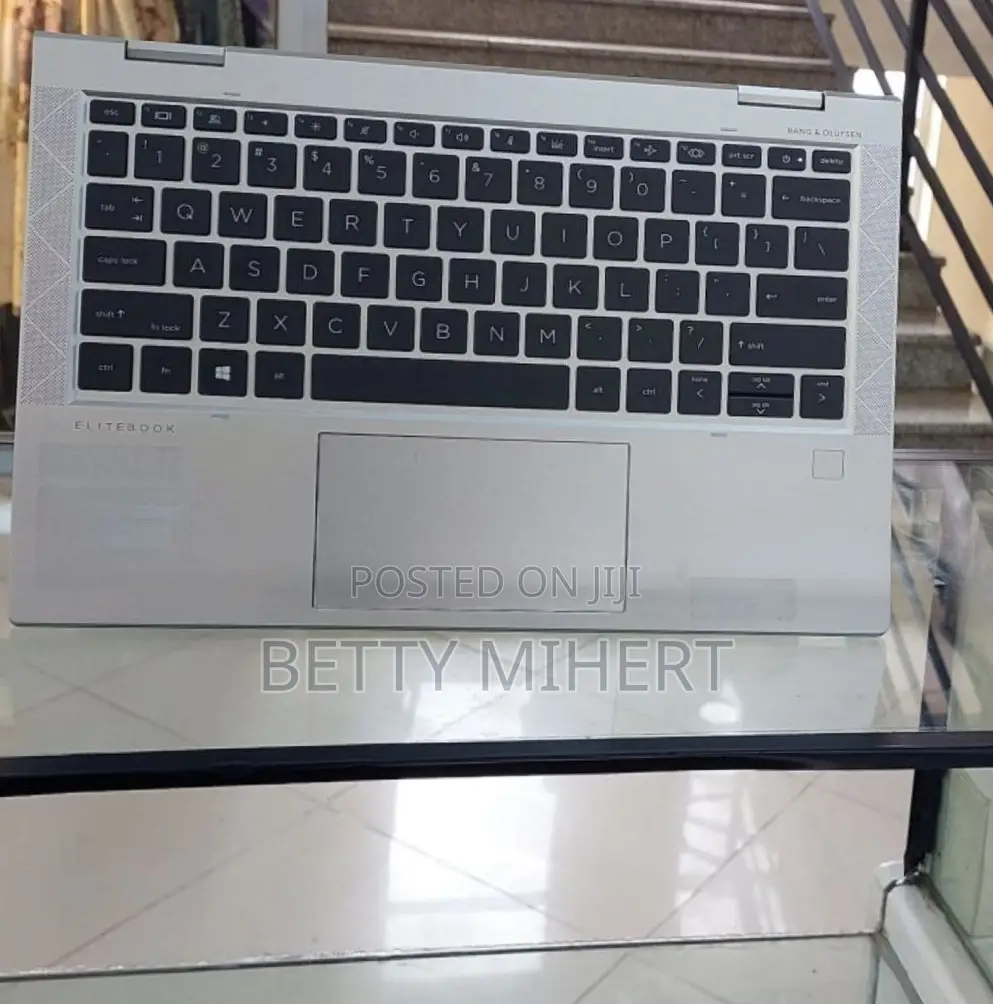New Laptop HP EliteBook X360 1030 G8 16GB Intel Core I7 SSD 512GB