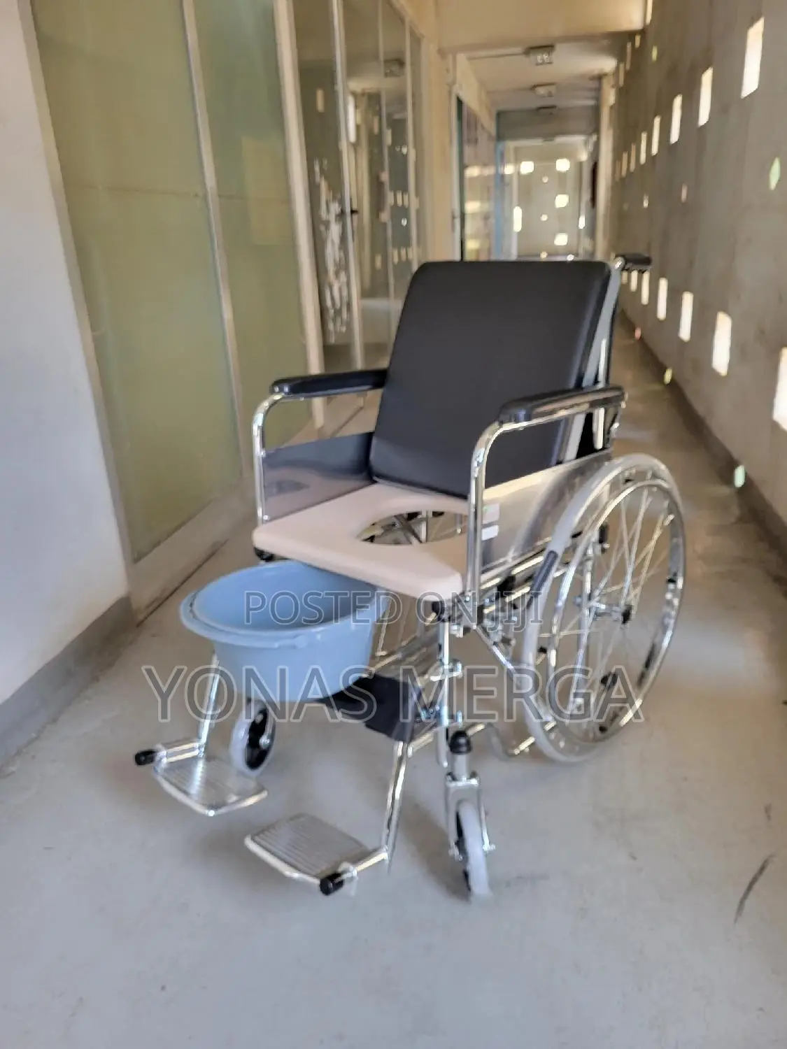Wheelchair With Toilet፪+Lightweight User-Friendly፮¡Whelchair