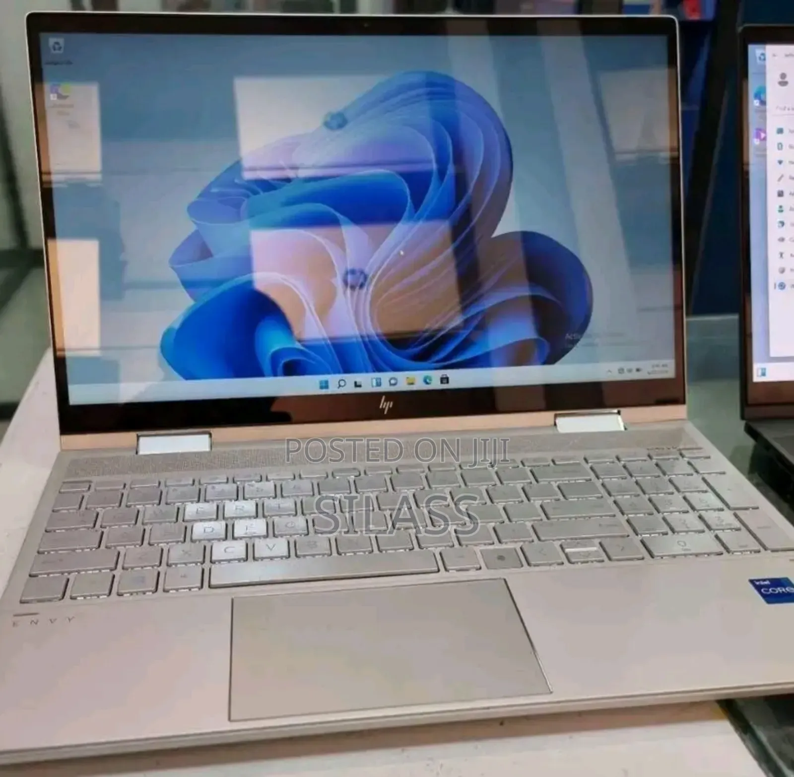 New Laptop HP Envy X360 16GB Intel Core i7 SSD 512GB