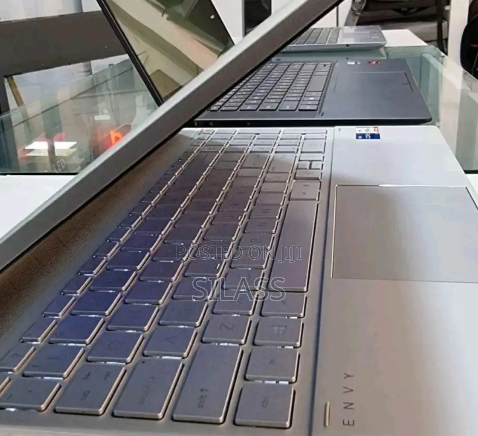 New Laptop HP Envy X360 16GB Intel Core i7 SSD 512GB