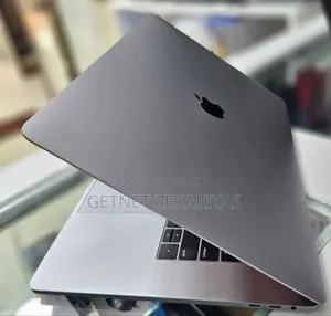 New Laptop Apple MacBook Pro 2019 16GB Intel Core I9 SSD 1T