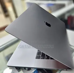 New Laptop Apple MacBook Pro 2019 16GB Intel Core I9 SSD 1T