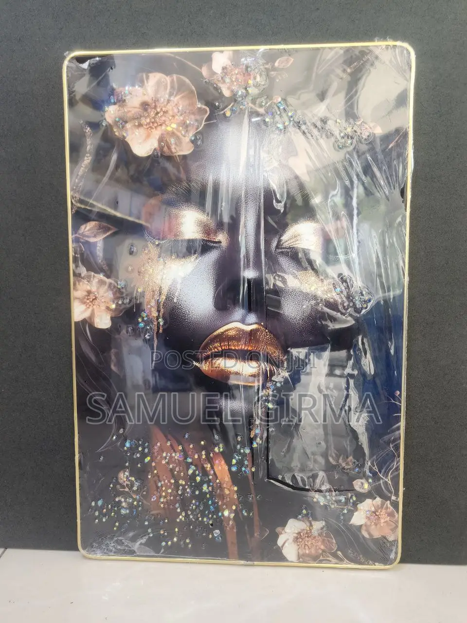  High Quality Glass Front Wall Arts