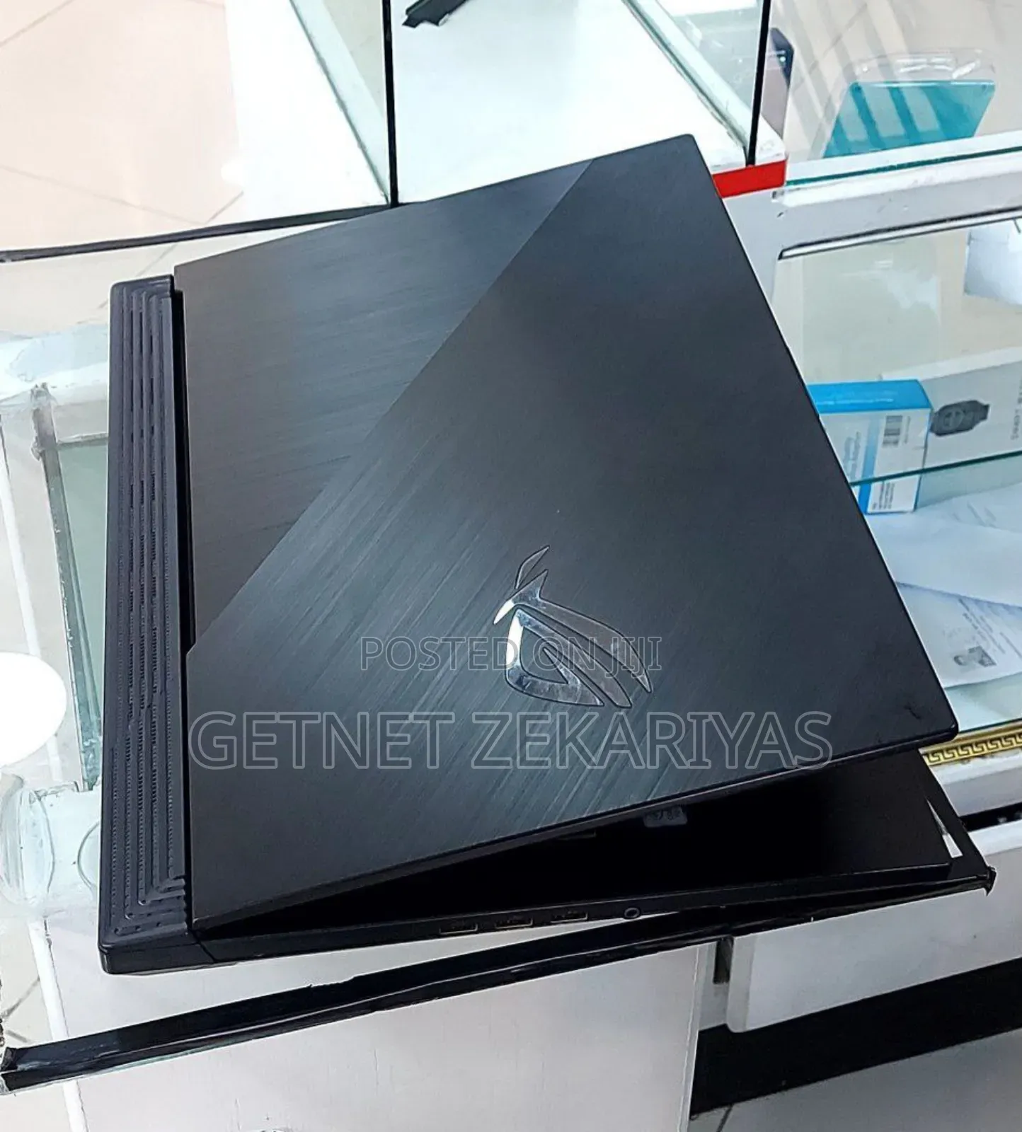 New Laptop Asus ROG Strix G15 16GB Intel Core I7 HDD+SSD 256GB